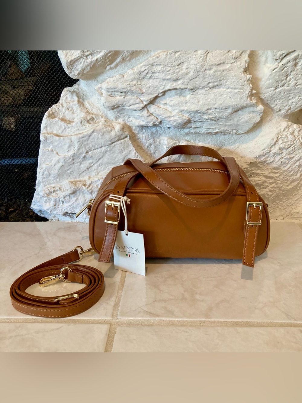 NWT Isadora Italian Made Leather Belted
Convertible Satchel Bag in carmel brown